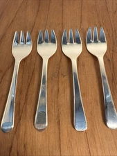 (4) Vintage 5” Silver Plated 3 Tine Fork Sheffield England Cocktail Oyster