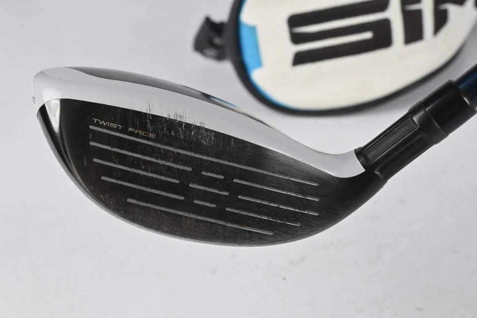 Taylormade SIM2 Max #4 Hybrid / 22 Degree / Regular Flex Fujikura Ventus Blue 6 - Image 4 of 4
