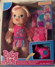 CHICAGO Local pickup ONLY  Hasbro Baby Alive doll Play n Style Christina UNUSED