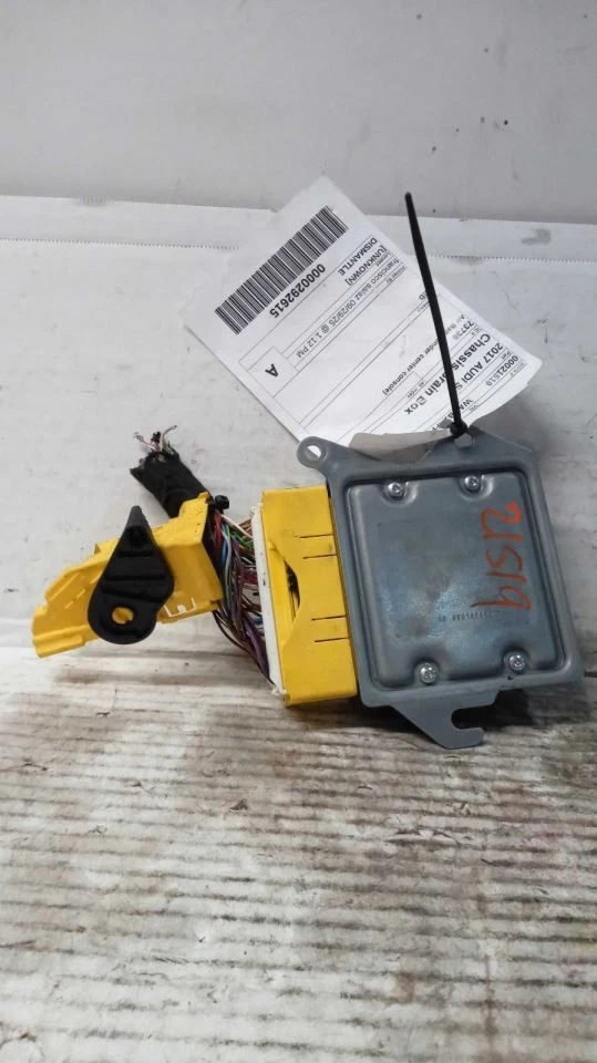 Chasis ECM SRS bajo consola central compatible con 15-20 AUDI A3 548084 Foto 2 de 4