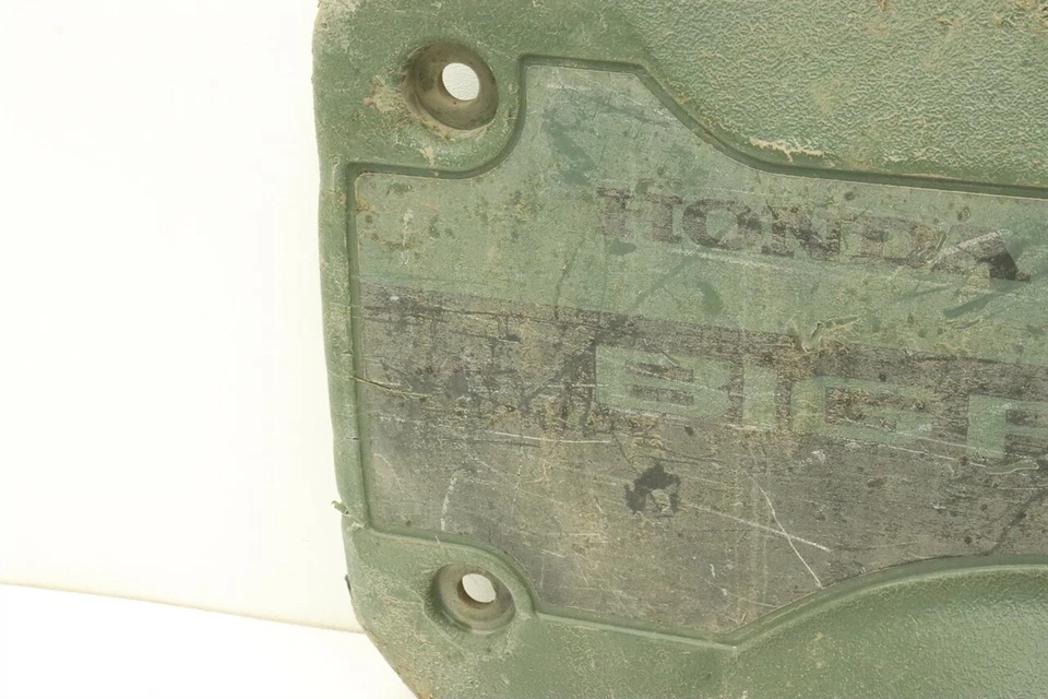 Honda Big Red 700 MUV 11 Box Bed Side Left or Right 81565-HL1-A50ZA #2 32452 Foto 3 de 4