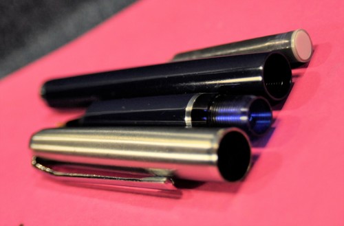 Pluma Estilográfica "Pelikan" P 12 Silvexa Azul Oscuro y CT M Nueva en Caja Alemana c.1966 - Imagen 3 de 12