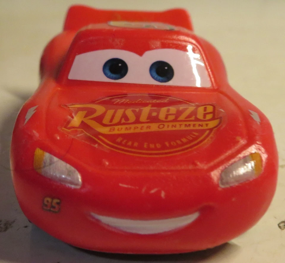 Cars 3 Lightning McQueen 1/55 Plastic To Car Vehicle Pixar Disney 2017 FGL48 Toy - Image 4 of 4
