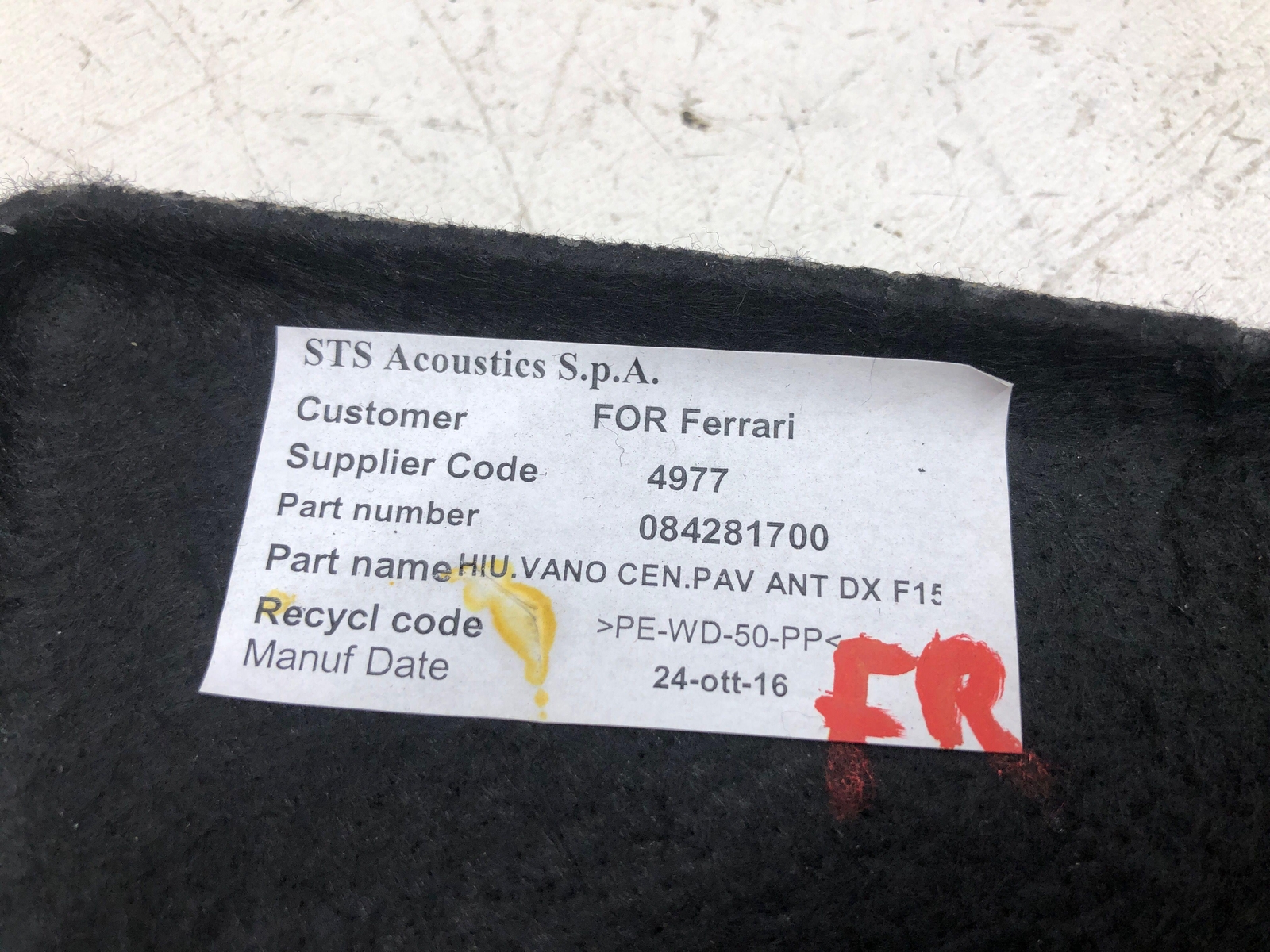 2017-2020 FERRARI GTC4LUSSO RIGHT FLOOR CENTRAL COMPARTMENT COVER BLUE 84281700