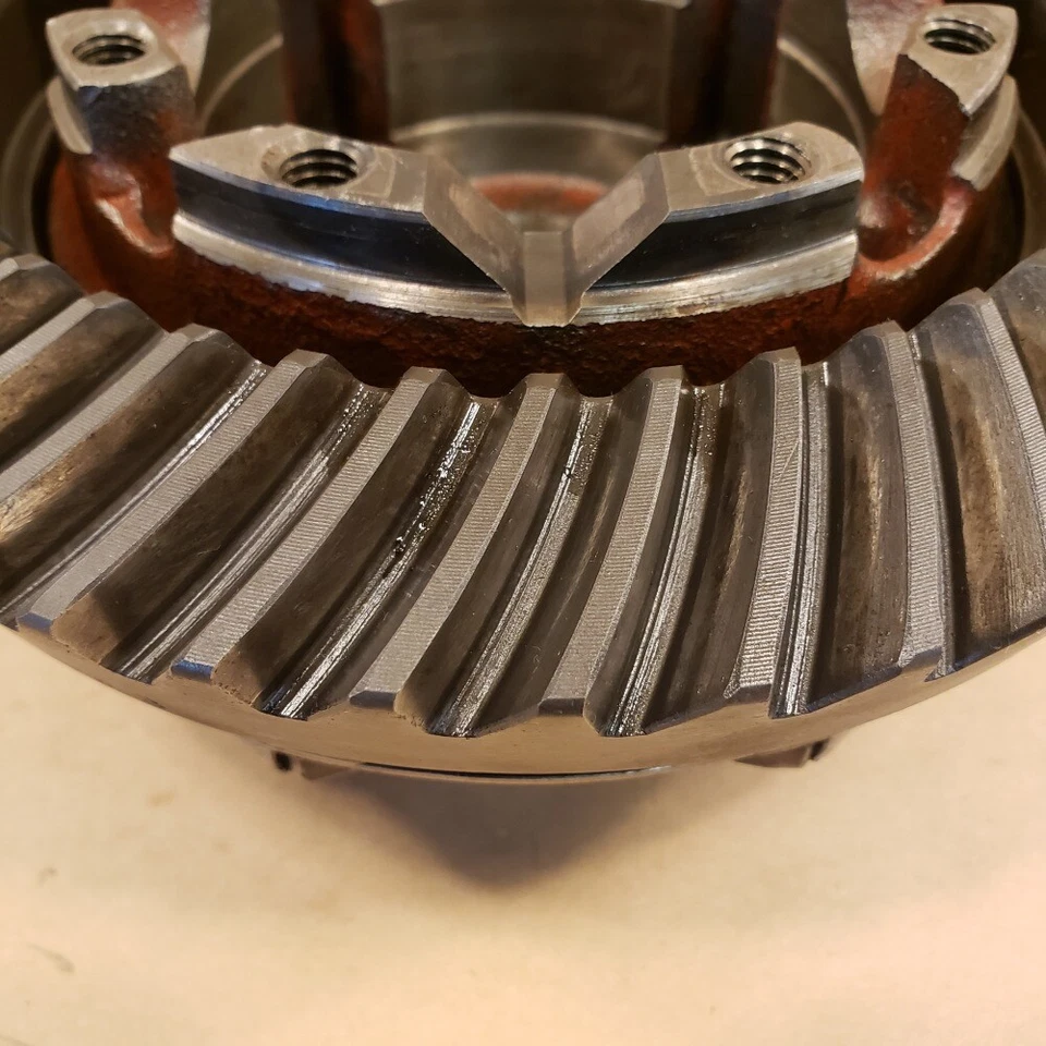 Заднее дифференциальное коронное колесо Jaguar XKE E-Type с креплением 4HA 016 9A соотношение 3,54 Dtd 66 - Изображение 3 из 4