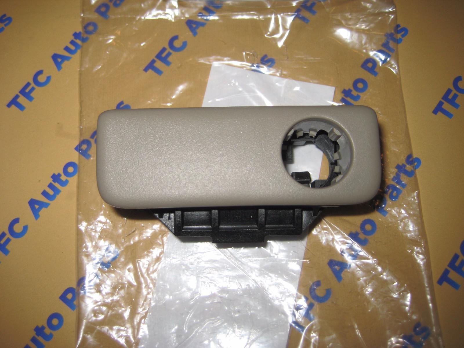 RLDYM Glove Box Latch Lock For Toyota 4Runner 2003-2009 – Part #55506-35020-E0