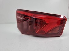 Toyota Avensis T270 2016 Hinten links Rückleuchte Heckleuchte 8156005300