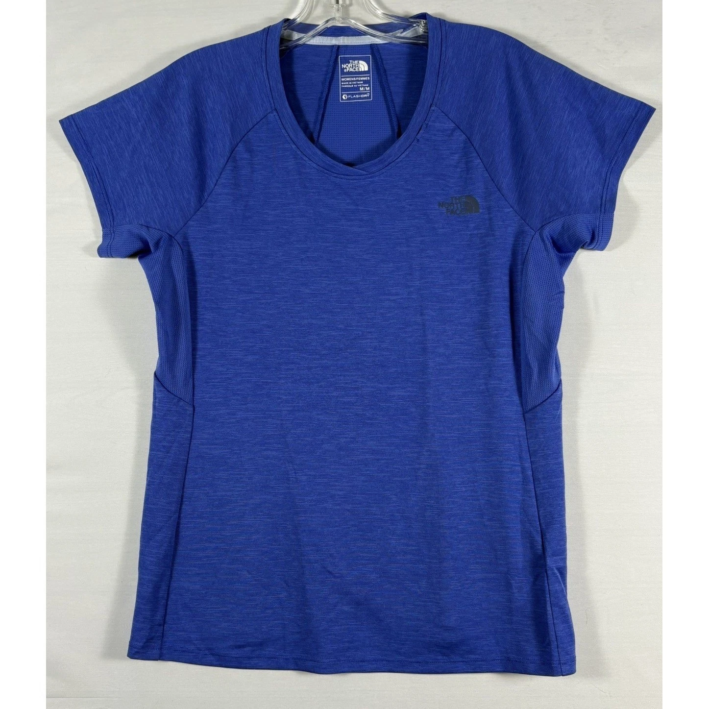 The North Face Womens FlashDry Blue V-Neck Mesh Active T-Shirt Medium