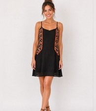THML Boutique Embroidered Swing Dress L Black Lined Boho Festival Strappy