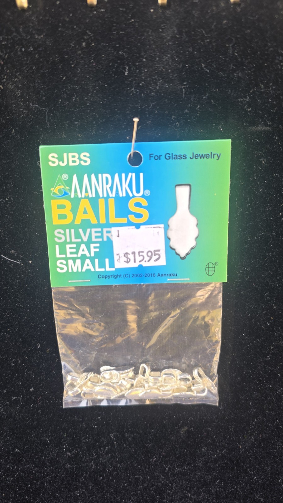 New Sealed 25 piece AANRAKU Bails Silver Plated Leaf Small For Glass Jewelry