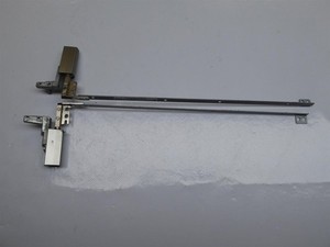 HP ProBook 6540b LCD Displayscharniere + Leisten Hinge L+R AM07F000100 #2468_01