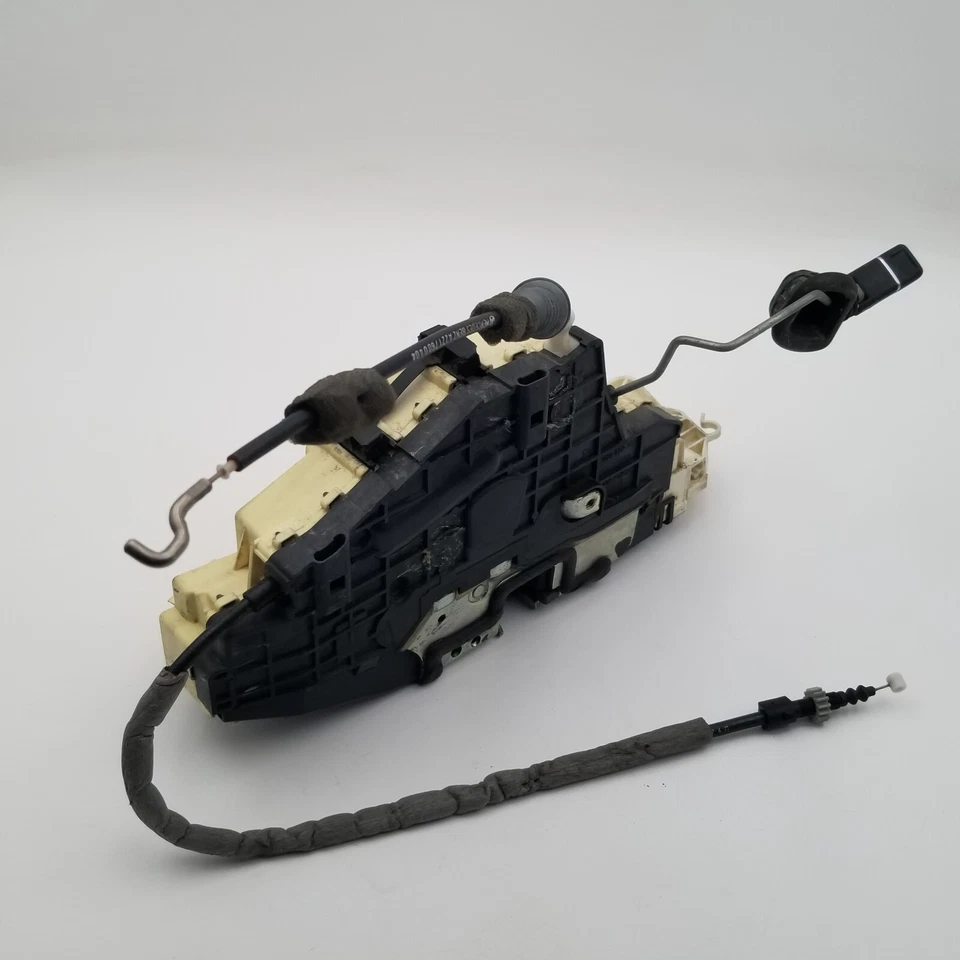 Actuador de cierre sin llave para puerta delantera derecha Mercedes W216 S550 2007-2014 Foto 2 de 4