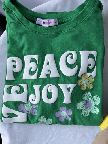 ELA Kids Girl Green T-Shirt Size 14 Peace, Love, Joy Good Condition Preowned - Picture 2 of 4