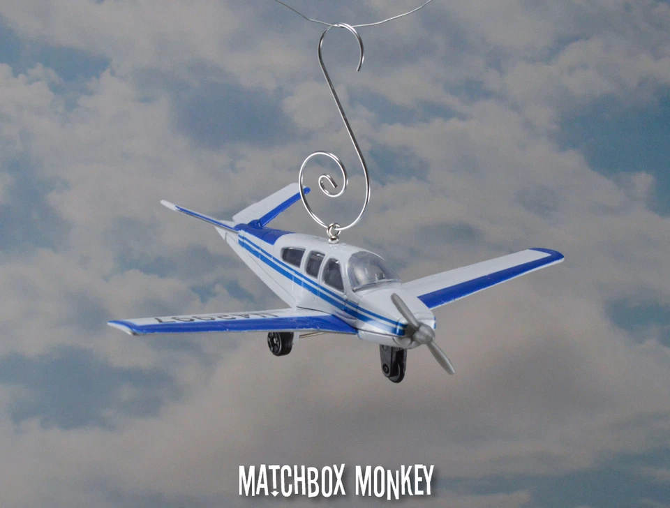 Beechcraft Bonanza Model 35 Beech Christmas Ornament Single Prop Airplane Plane - Image 2 of 4