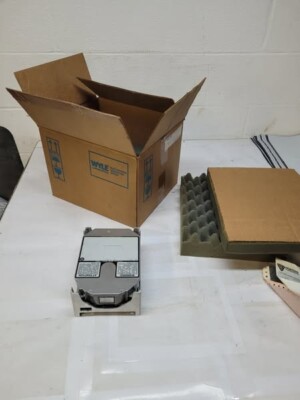 micropolis disk memory unit s/n 0081530357 p/n 900801-10-1c / sn3814 R1f