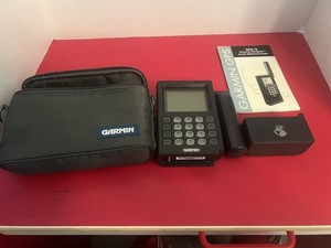 Garmin GPS 75 Personal Navigator GPS Handheld no charger bundle