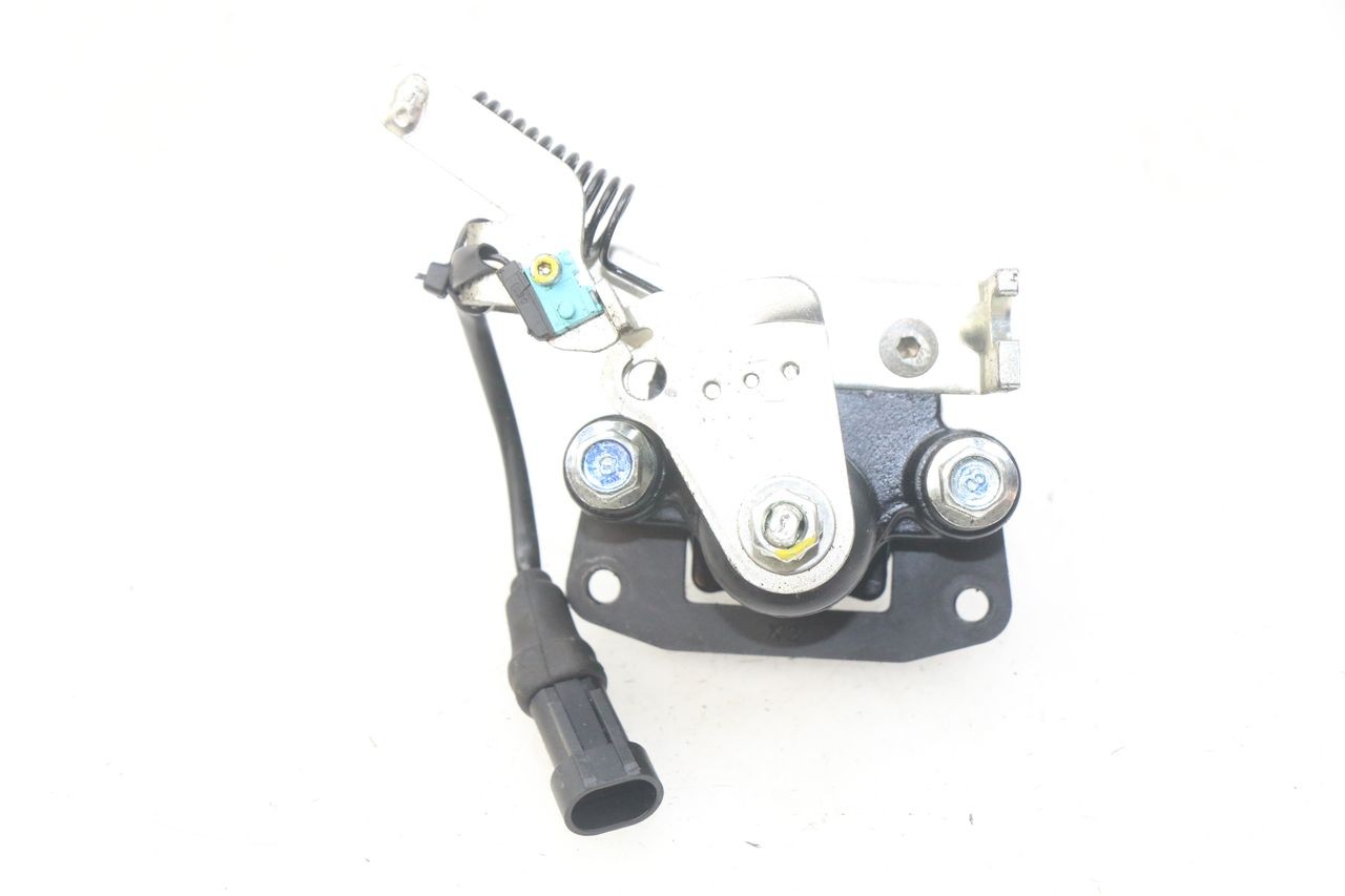 BRAKE CALIPER ROLL LOCK - PIAGGIO MP3 500 (2014 - 2016)
