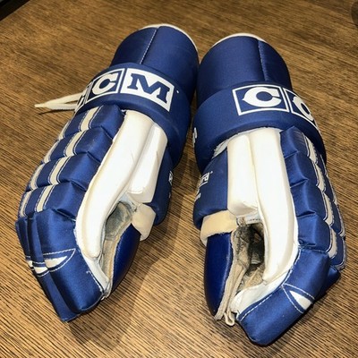 Vintage CCM M-HG6000 Hockey Pro-gard Gloves Blues  Blue White Nice!!