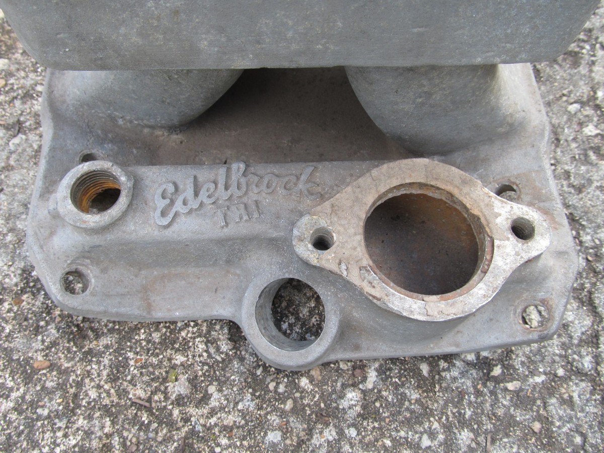 Vintage Edelbrock Intake Manifold 2X4 TR1 Tunnel Ram Tunnel Ram
