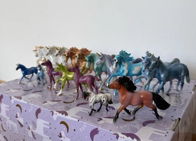Breyer Sammlung Stablemates Einhörner