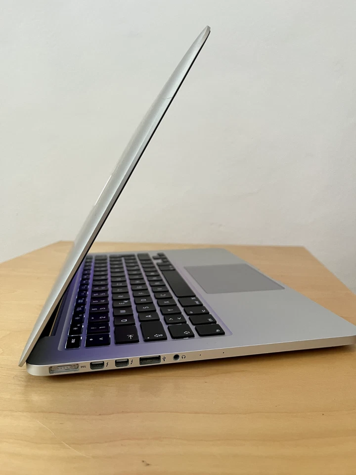 Apple MacBook Pro Retina 13" Zoll 2,7 GHz 8 GB RAM 128 GB SSD - Bild 4 von 4