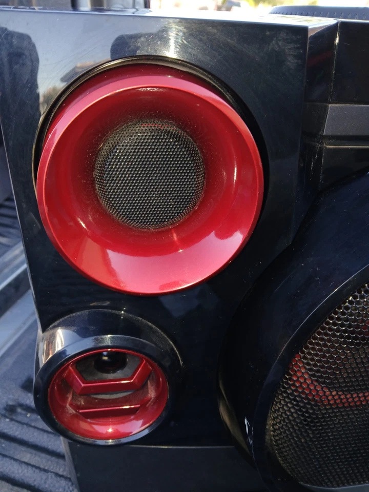 Sistema de entretenimento Hi-Fi LG Loudr OJ45 220W conectividade Bluetooth® - Imagem 4 de 4