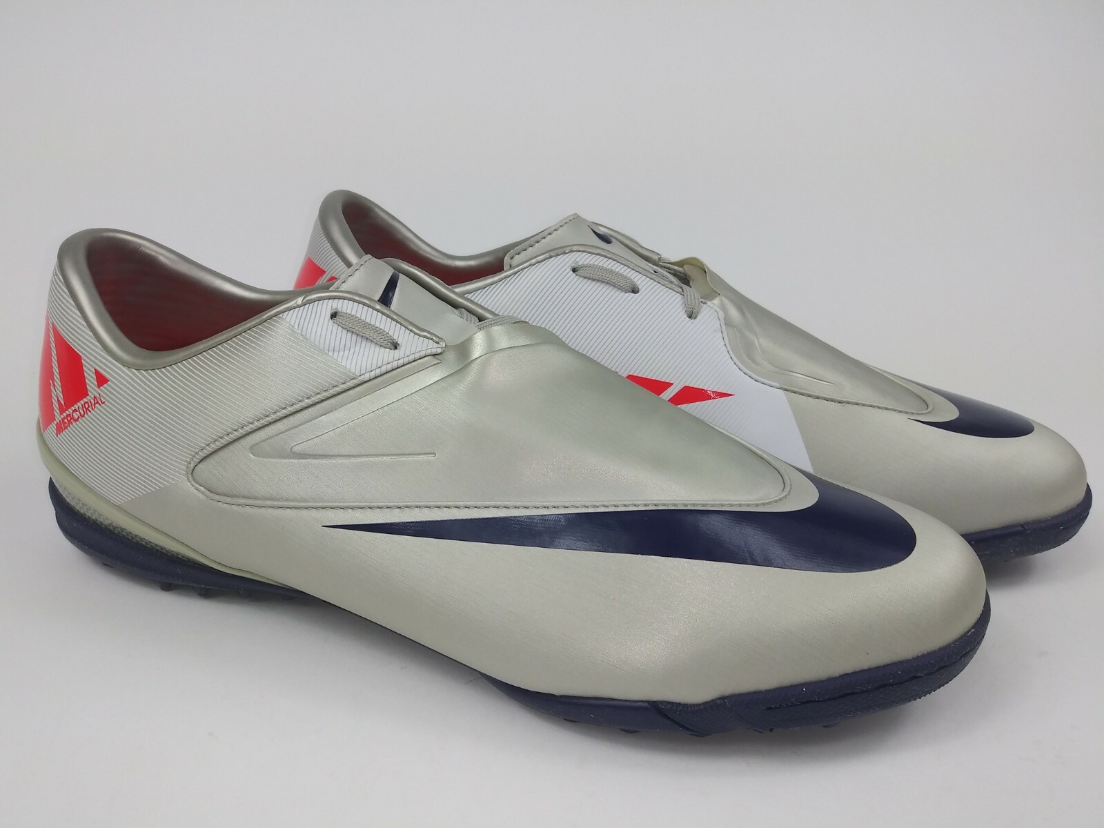 nike mercurial glide silver