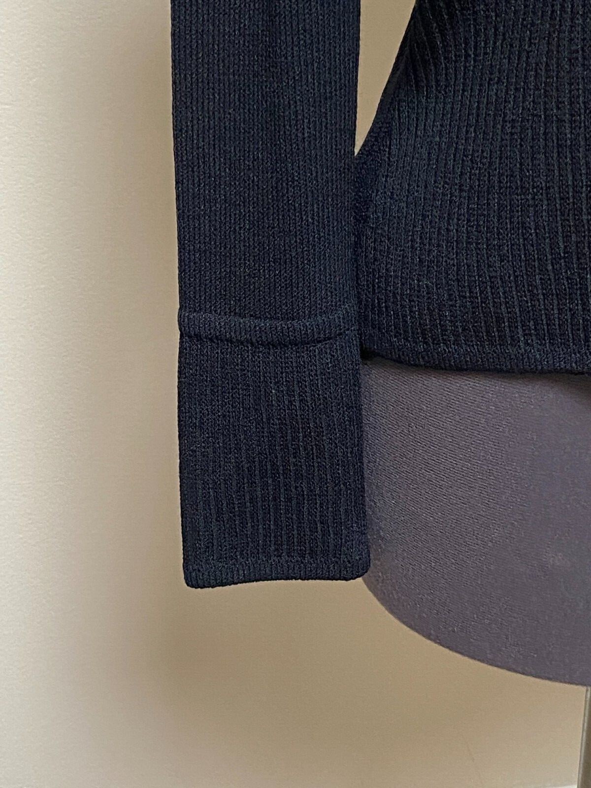 ST JOHN BASIC BLACK LONG SLEEVE V NECK SWEATER RI… - image 3