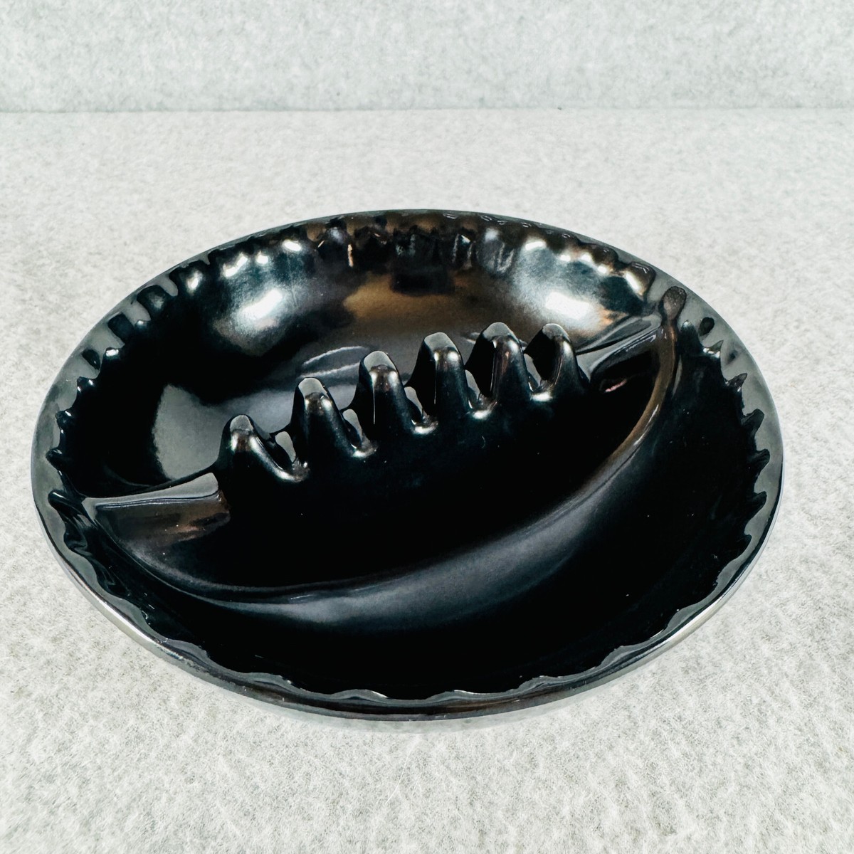 Vintage Anholt Ashtray Melamine Plastic Round Black Mid Century