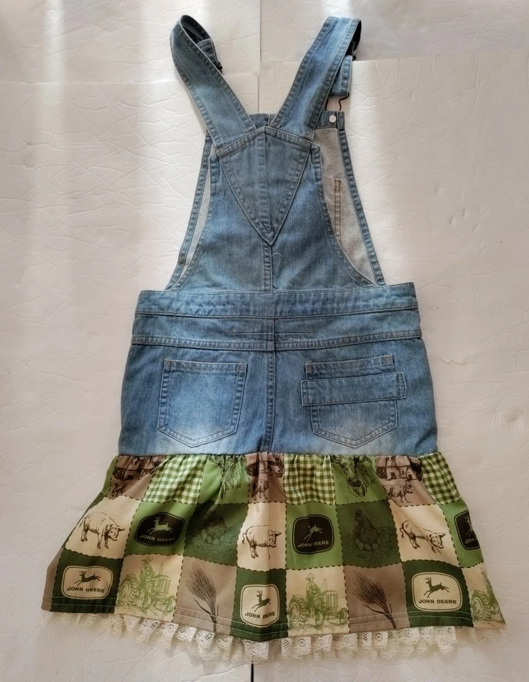 Conjunto de camiseta de vestir de mezclilla John Deere talla 7-8 Upcycle para niñas Foto 3 de 4