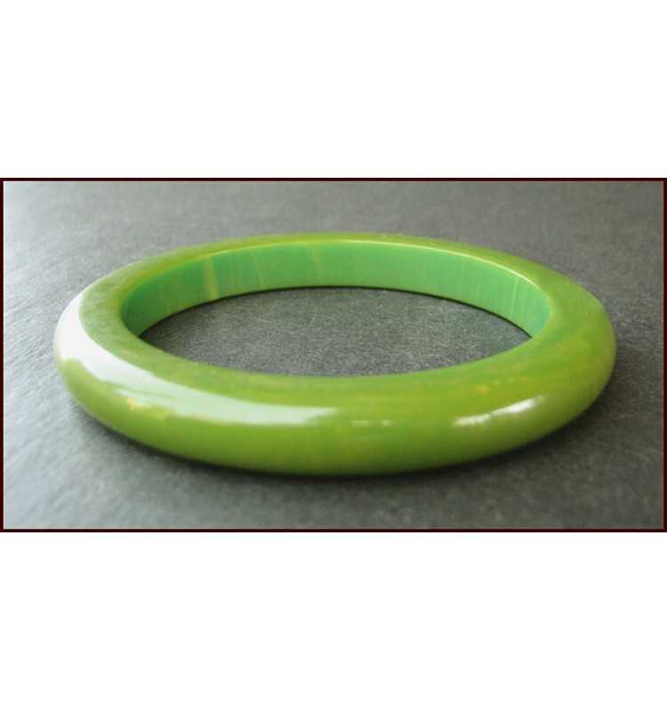Spring Green BAKELITE Bangle BRACELET - image 1