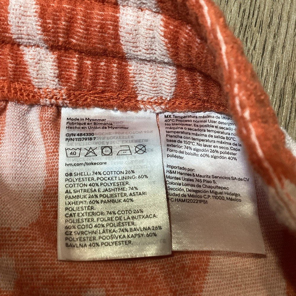 H&M Men's Regular Fit Terry Athletic Shorts – Red – Size S thumbnail 3