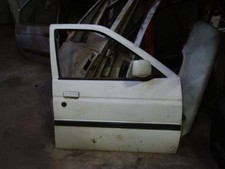 Porte avant et accessoires Ford ESCORT