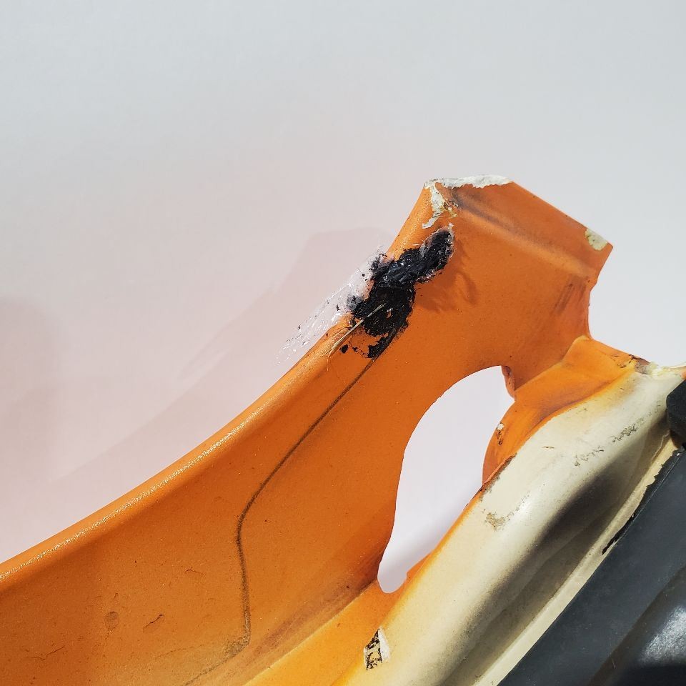 2005 Lotus Elise OEM Roof Panel Has Damage 