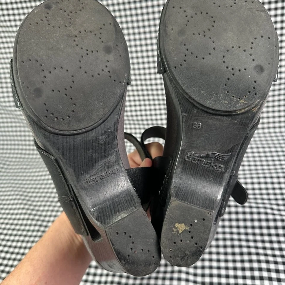 Сандалии женские DANSKO Tasha ЕС 36 США 6 черные деревянные с вырезом на танкетке комфортные каблуки - Изображение 3 из 4