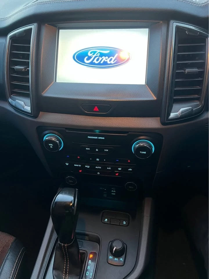 2017 FORD RANGER 3.2 TDCI WILDTRAK AUTO / BODYKIT 75 000 miles - Image 4 of 4