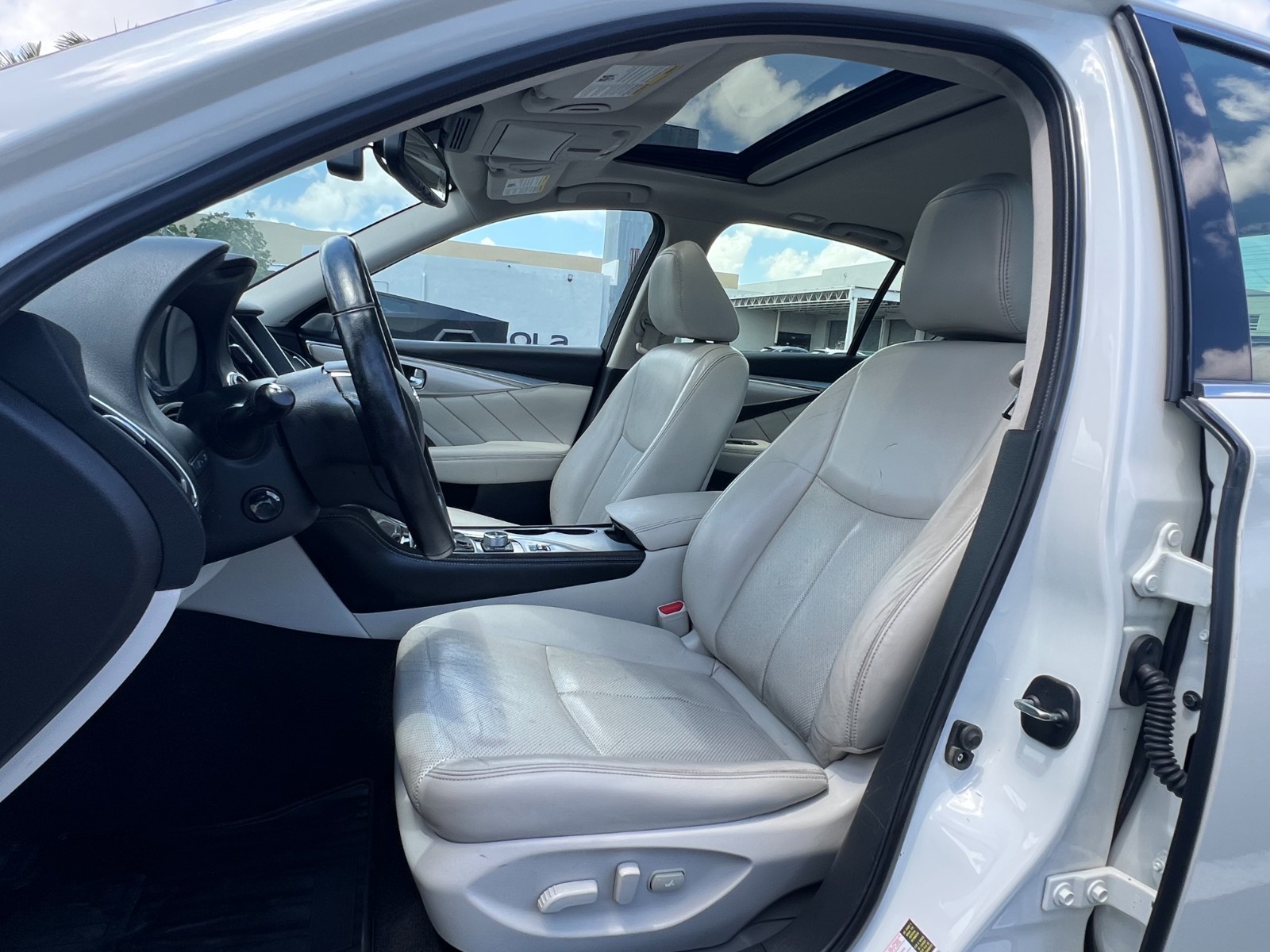 Infiniti Q50 - Image 20