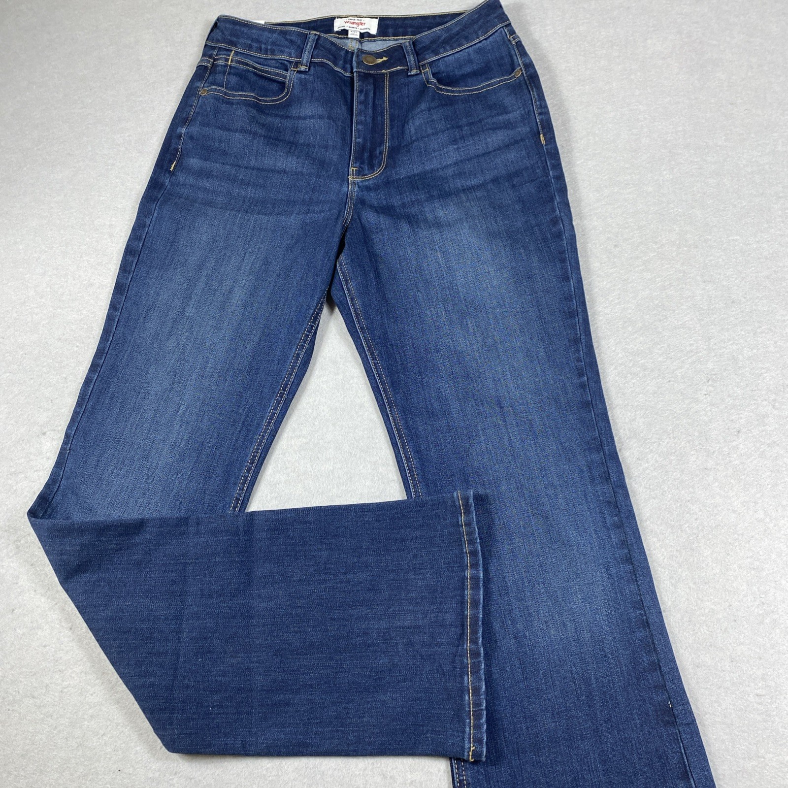 Women Wrangler High-rise Bootcut Free to Stretch Dark Blue Jeans Size 4 W27 L32