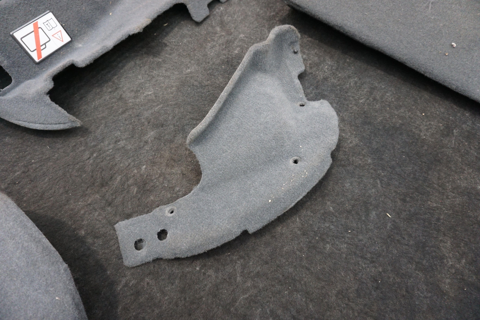 Set 8 Rear Trunk Floor Carpet Trim Cover OEM 083954500 Ferrari California 12-14