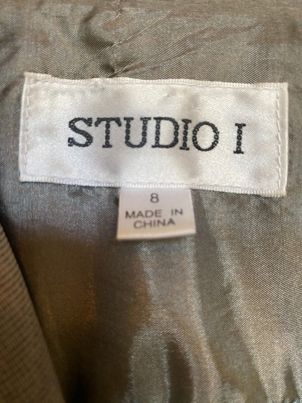 Picture 3 of 4