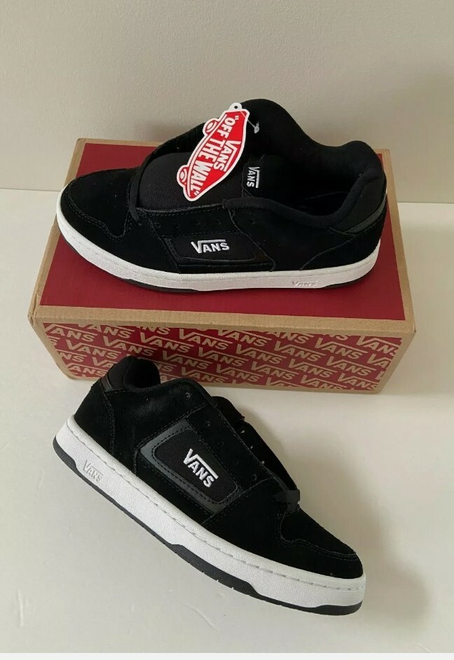 VANS DOCKET (Suede) Black White Skate 