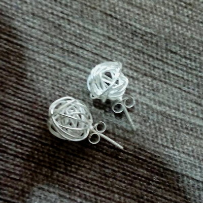Fashion Silver STUD Earrings 2x Wire Ball SILBER Ohrstecker Welle Ohrringe ER126