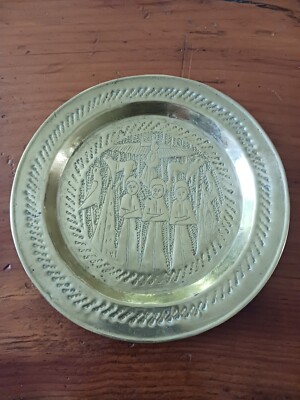 6.5'' Round Hand-Etched Three Wise Men Brass Plate