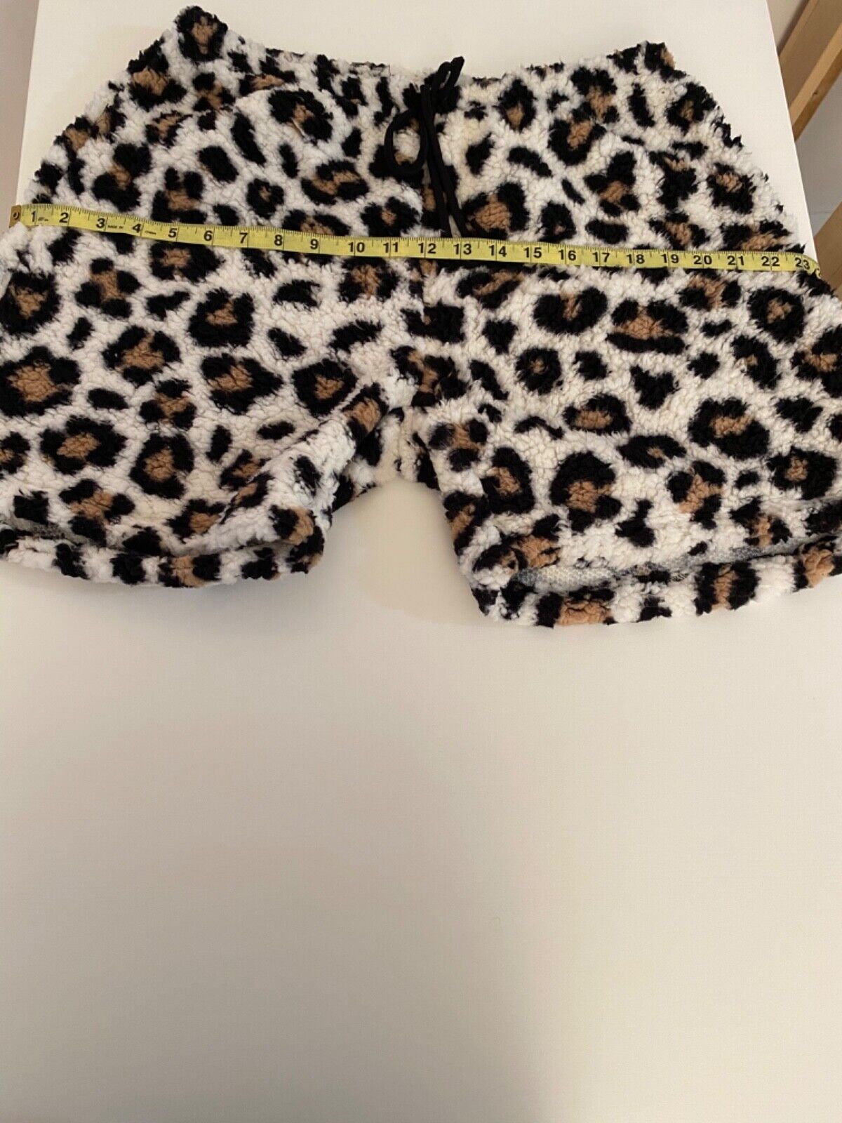 NWOT Black Cheetah  Long Sleeve Top &  Soft Teddy Shorts  Set women’s Size - 1X