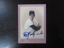 2005 Leather & Lumber Portraits # SP-39 Carl Yastrzemski Autograph Signed # 6/45