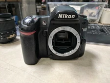 Nikon D80 10.2MP Digital SLR Camera - Black - w/ AF-S 18-55mm Lens - Bundle