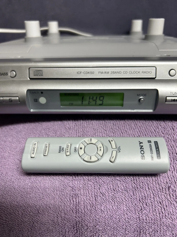 Sony Under Cabinet FM/AM CD Clock Radio ICFCDK50 EXCELLENT CONDITION! W/Remote! - Image 3 of 4