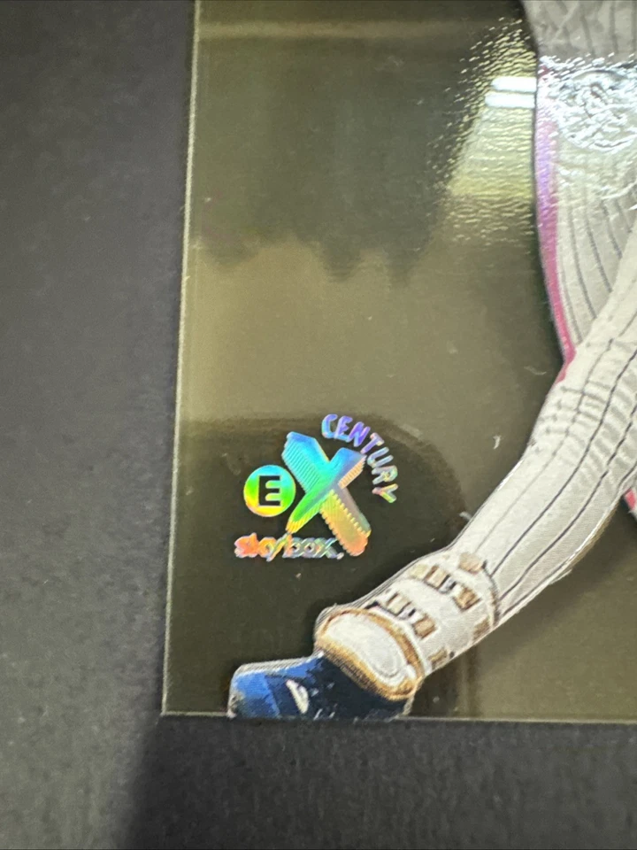 Sammy Sosa #5  - 1999 Skybox EX Century - Cubs - Image 2 of 4