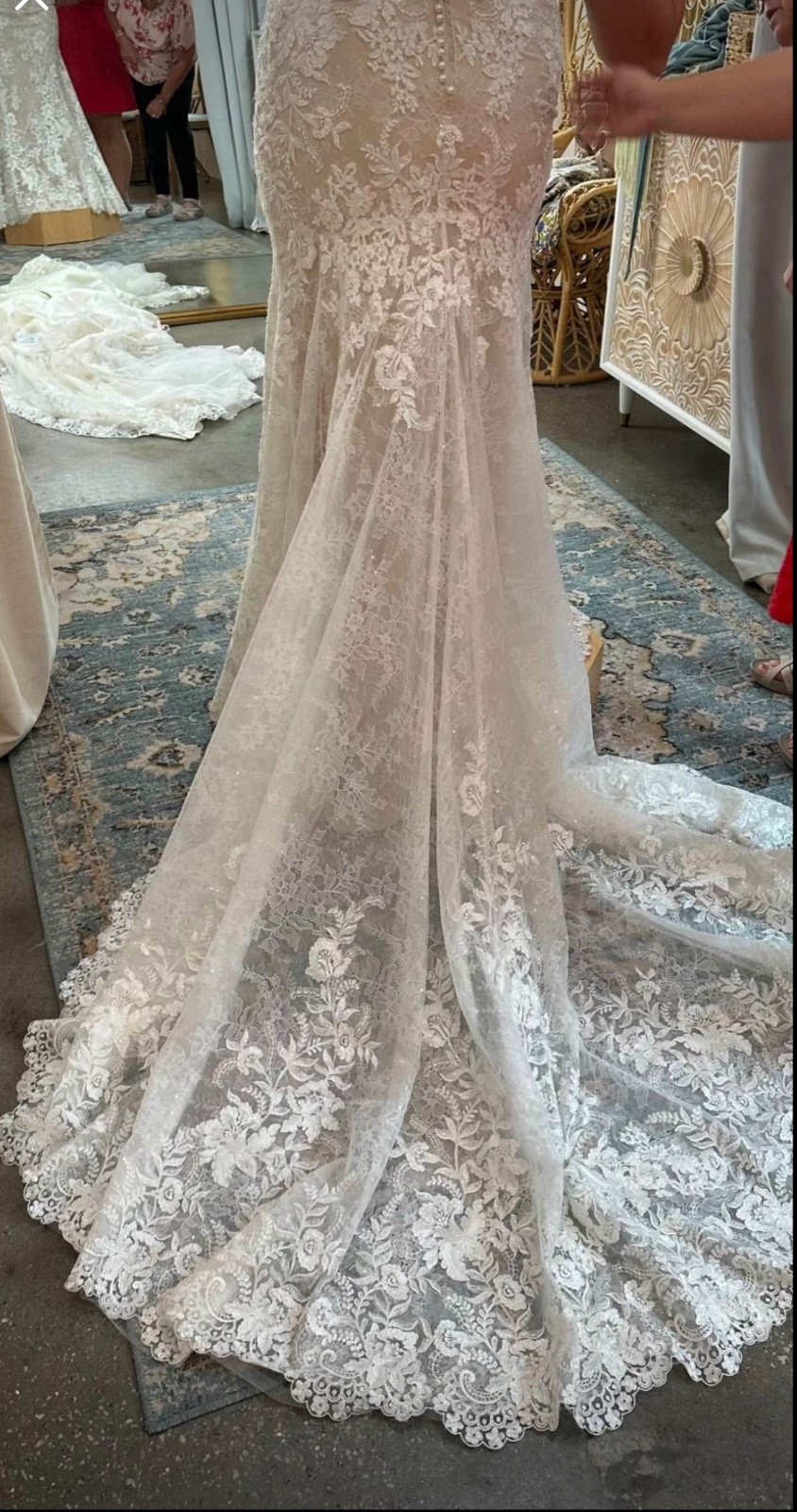 Martina Liana Wedding Dress Size 14, Never Altered Gorgeous lace, sample dress image 8