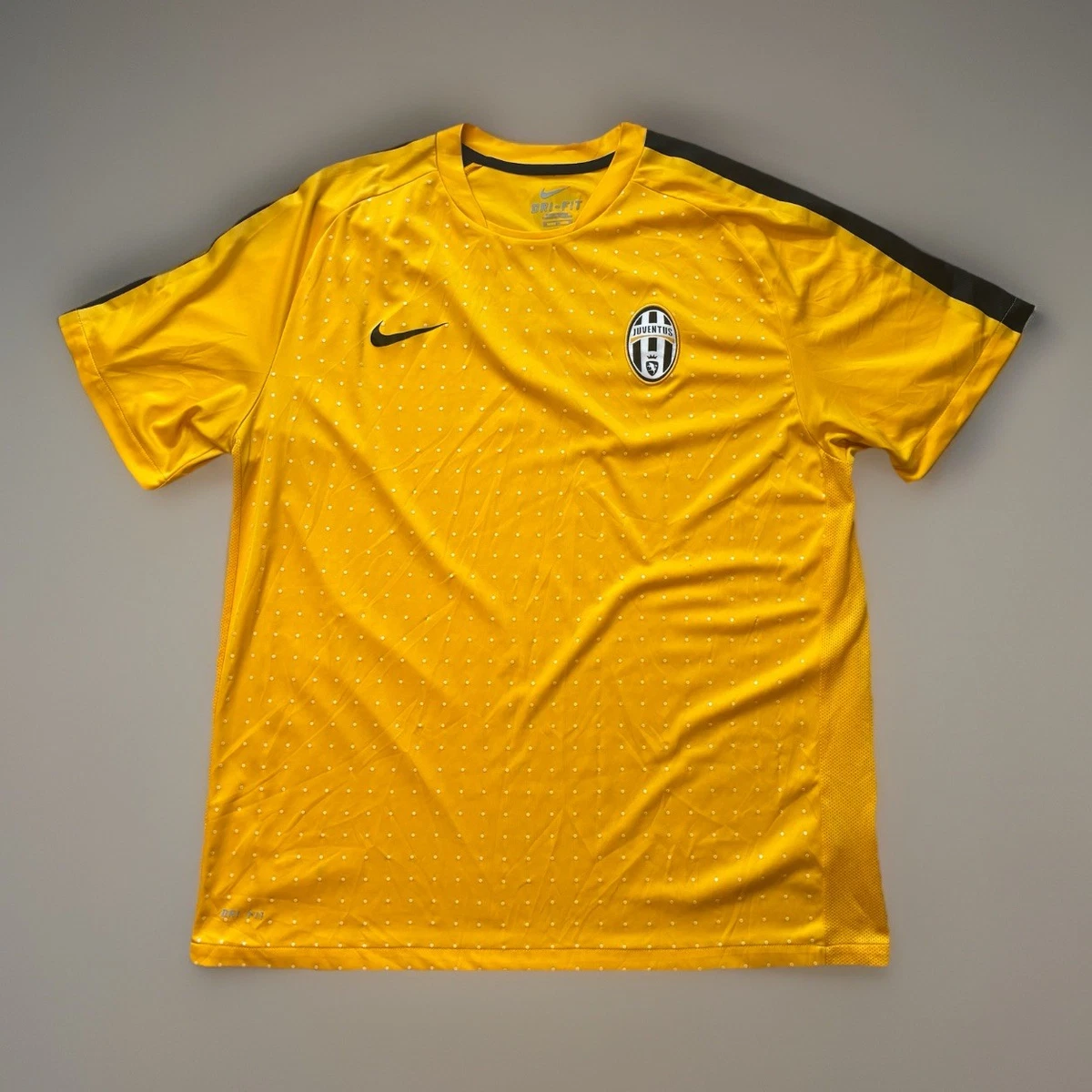 Juventus Yellow International Club Soccer Fan Jerseys for sale | eBay